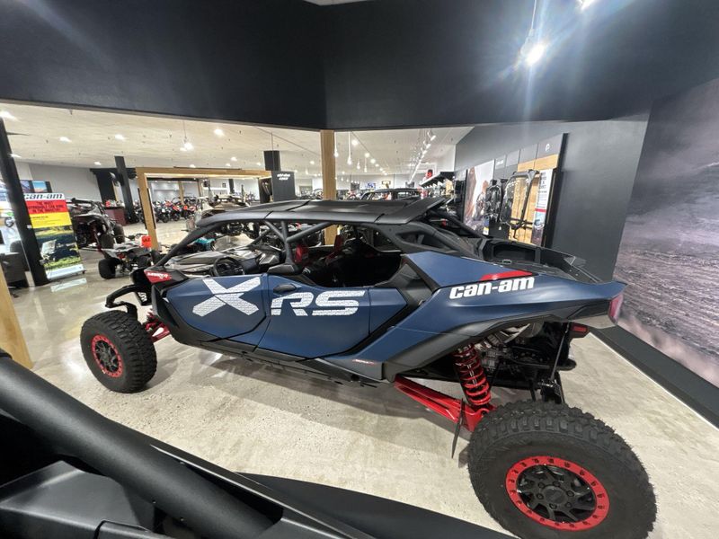 New 2026 Can-Am MAVERICK R MAX X RS WITH SMART-SHOX 999T DCT Image 12