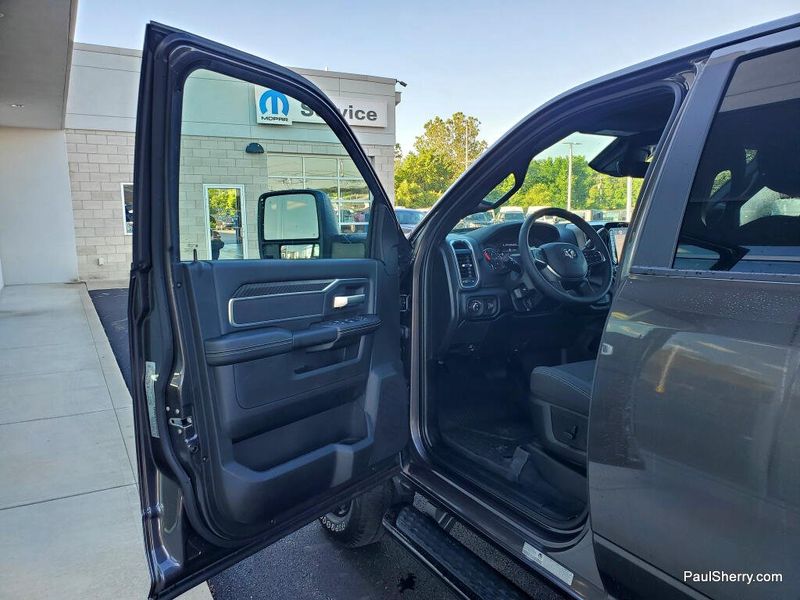 New 2026 RAM 2500 Big Horn Crew Cab 4x4 6'4' Box