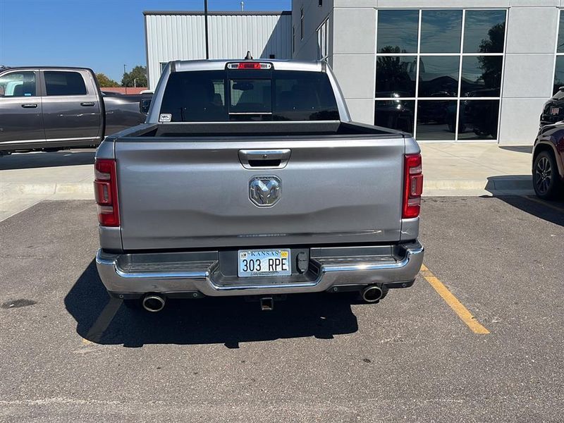 2019 Ram 1500 Laramie photo 4