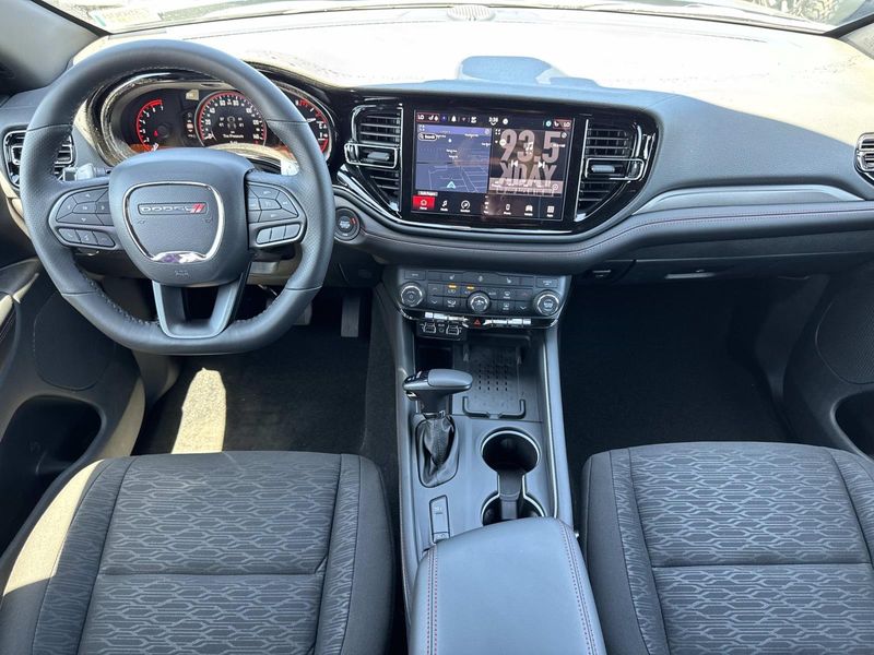 New 2026 Dodge Durango Gt Awd Hemi V8