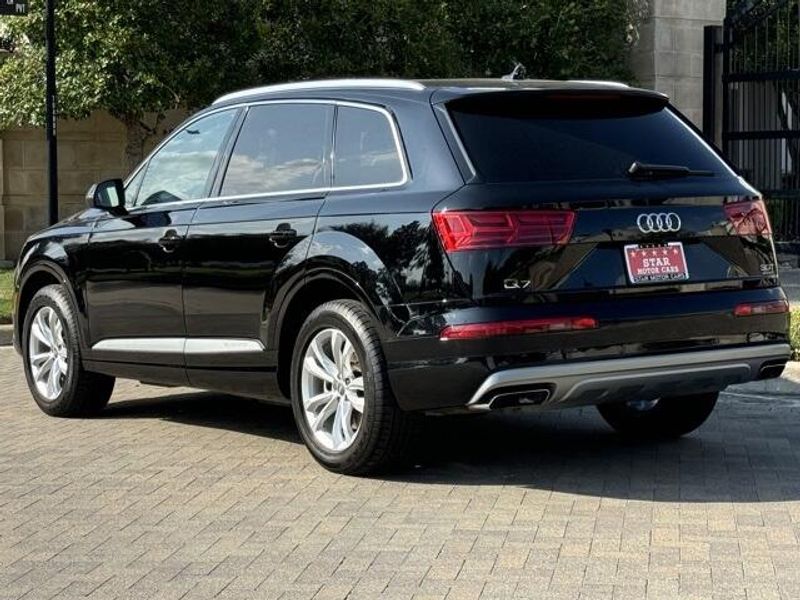 2017 Audi Q7 3.0T PremiumImage 16