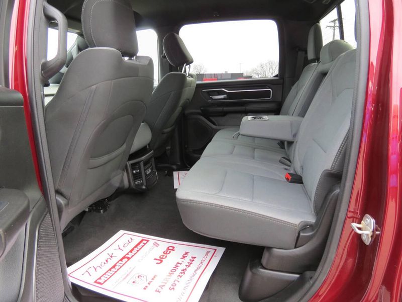 Used 2023 RAM 1500 Big Horn 4x4 4dr Crew Cab 5.6 ft. SB PickupImage 29