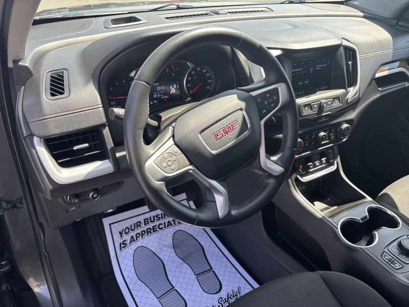 Used 2020 GMC Terrain SLEImage 14