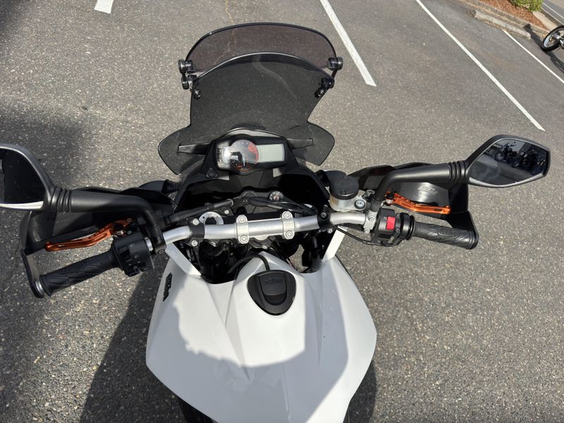 2012 KTM 990 Supermoto T 