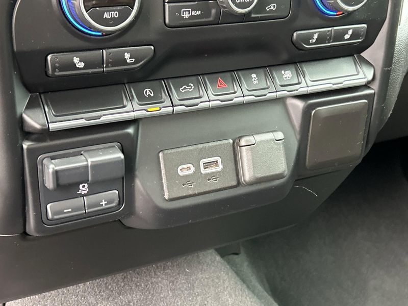 Used 2021 Chevrolet Silverado 1500 LTImage 34
