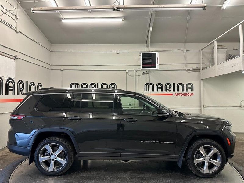 2021 Jeep Grand Cherokee L LimitedImage 10