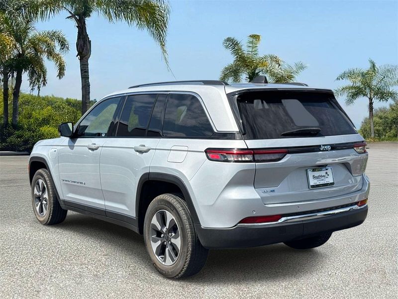 New 2022 Jeep Grand Cherokee 4xe Limited 4x4