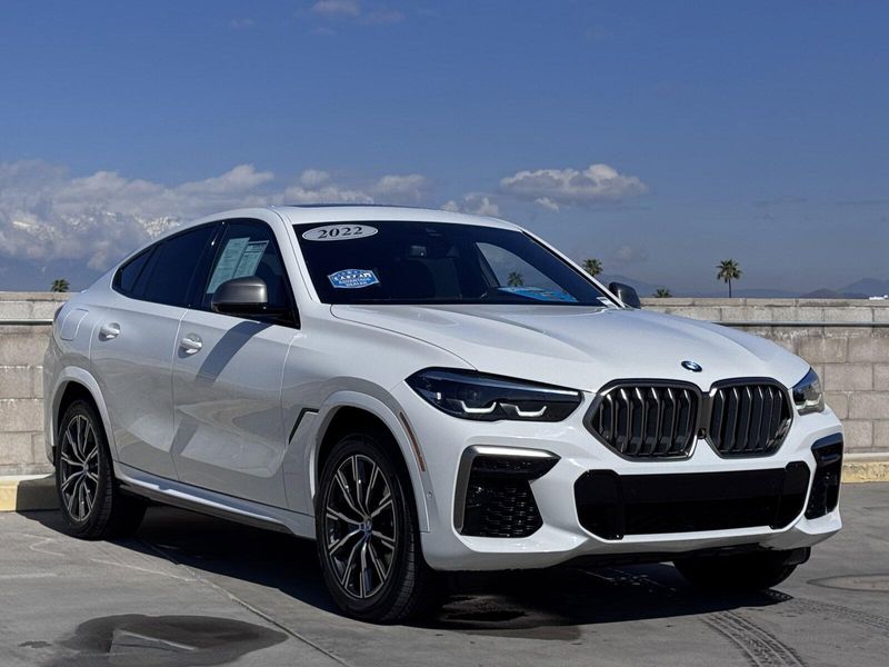 2022 BMW X6 M50iImage 2