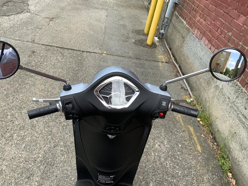 2024 PIAGGIO LIBERTY 150 SPORT ABS