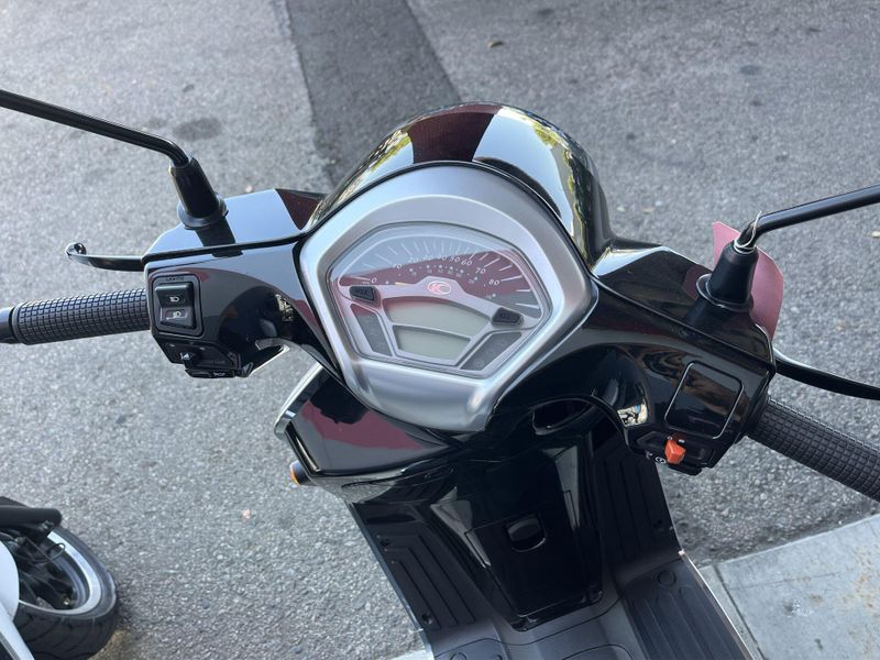 New 2023 Kymco LIKE 150I ABS Image 14