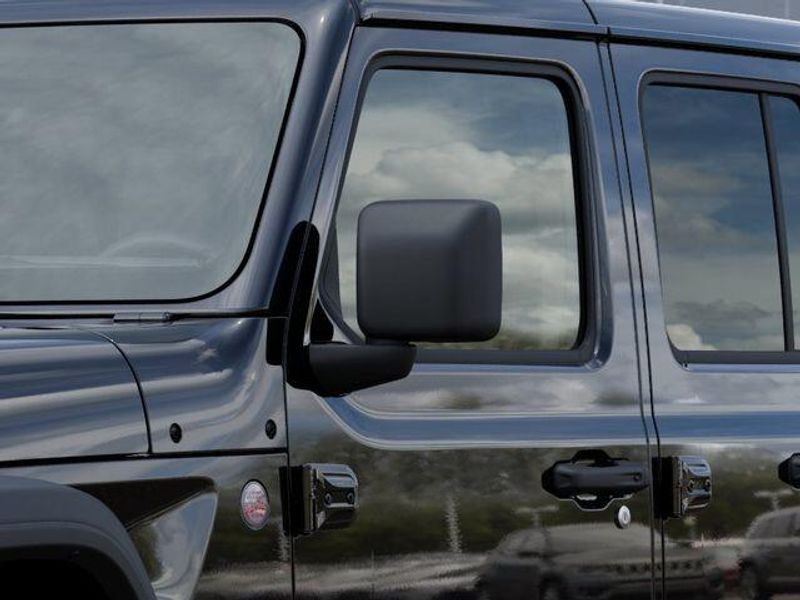 New 2026 Jeep Wrangler 4-door RubiconImage 12