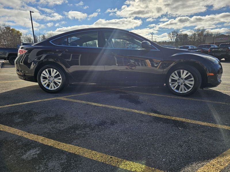 2009 Mazda Mazda6 Touring photo 2