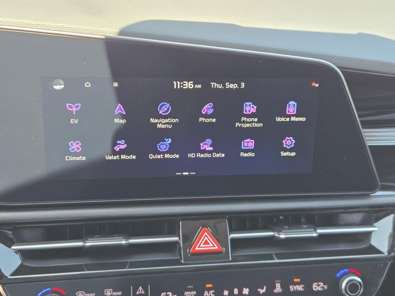 Used 2024 Kia Niro EV Wind