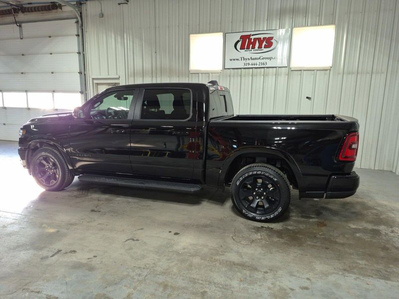 2025 RAM 1500 Big Horn Crew Cab 4x4 5