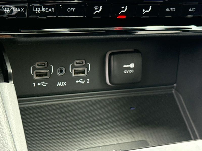 New 2026 Jeep Grand Cherokee Laredo X 4x2