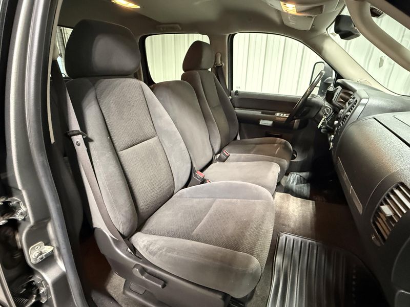Used 2008 Chevrolet Silverado 2500HD LT w/1LTImage 10
