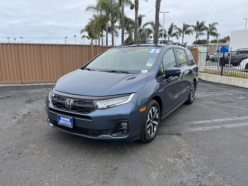 2025 Honda Odyssey EX-LImage 1