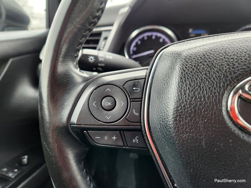 Used 2020 Toyota Camry SE