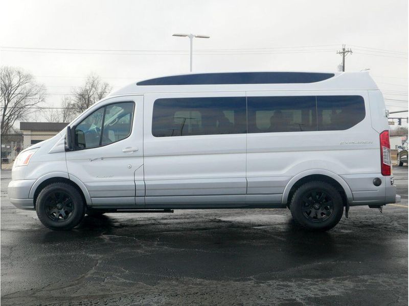 2019 Ford Transit-150 Image 10