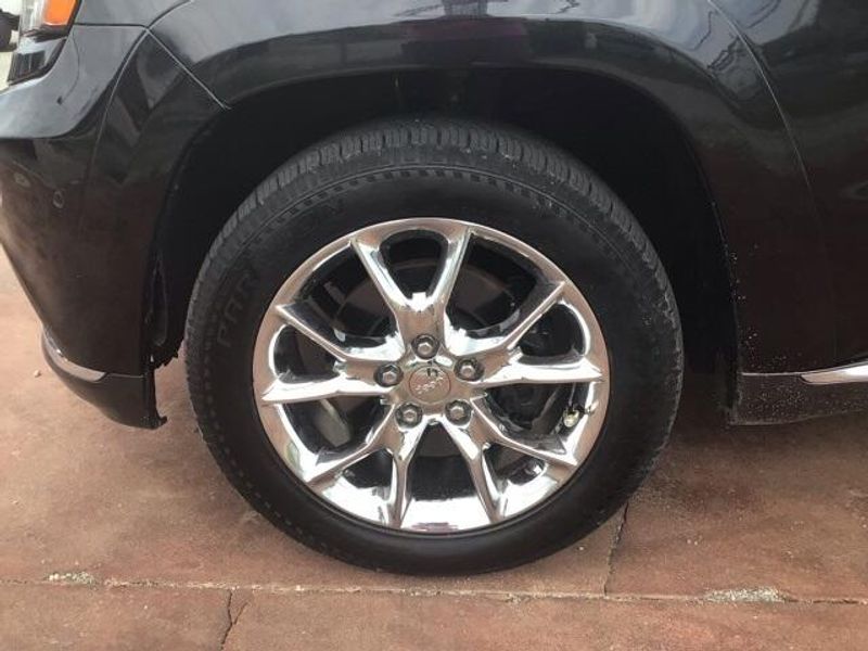 Used 2014 Jeep Grand Cherokee SummitImage 23