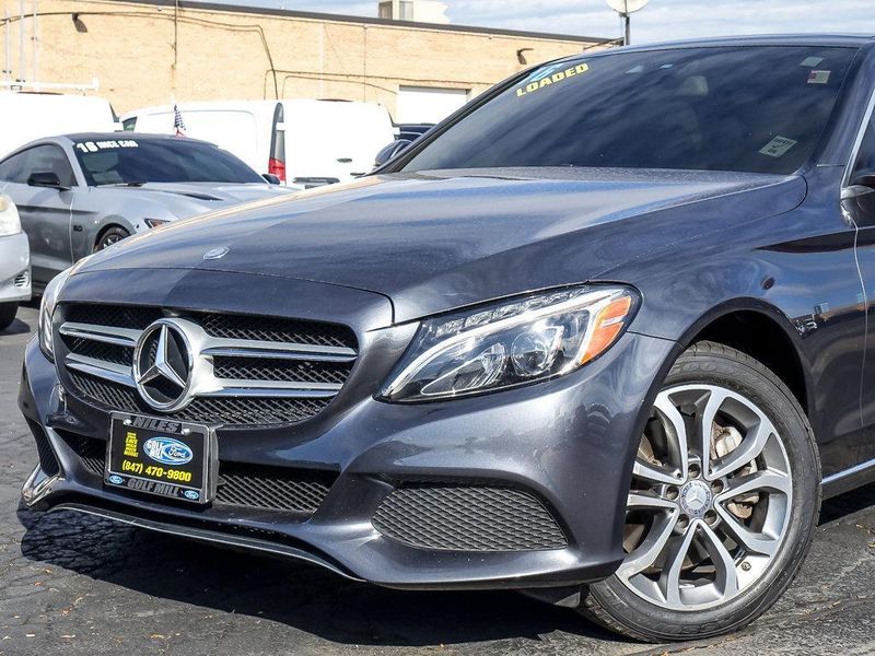 2016 Mercedes Benz C 300 4MATIC photo 2