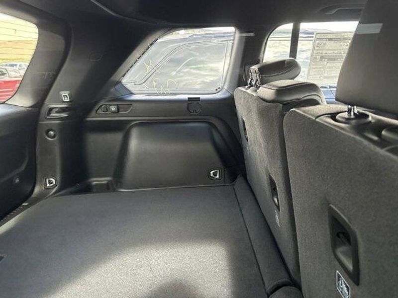 2024 Jeep Grand Cherokee Altitude X 4x4 in a Baltic Gray Metallic Clear Coat exterior color. Gupton Motors Inc 615-384-2886 guptonmotors.com 