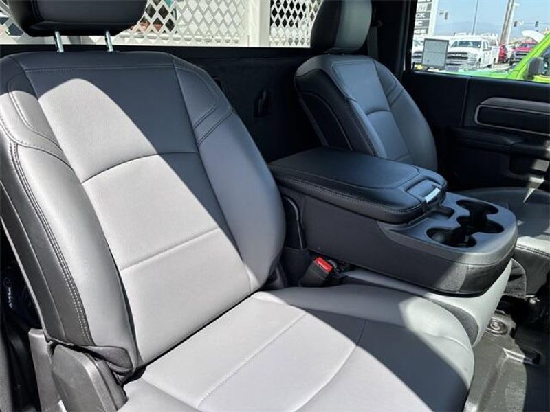 2024 RAM 5500HD TradesmanImage 10