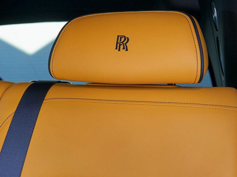 Used 2022 Rolls-Royce Cullinan Black Badge Image 19