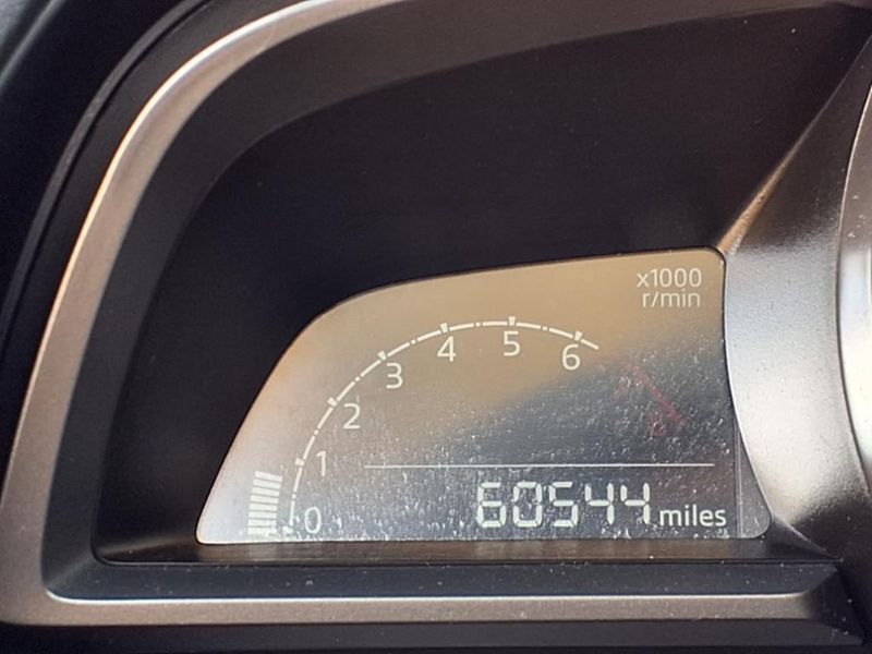 2019 Toyota Yaris Sedan LImage 27