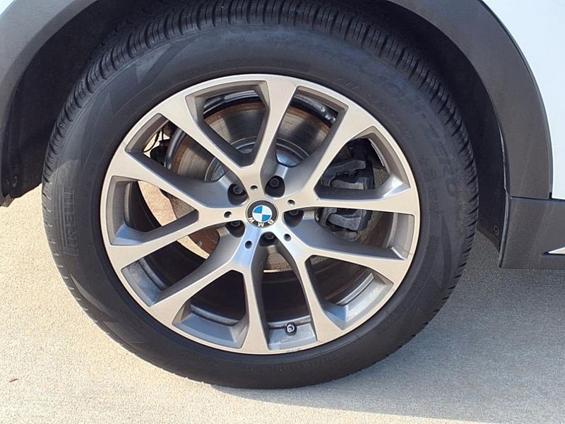 Used 2020 BMW X6 xDrive40iImage 12