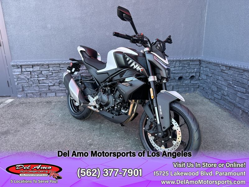 2024 CFMOTO CF400-7US  in a NEBULA WHITE exterior color. Del Amo Motorsports of Los Angeles (562) 262-9181 delamomotorsports.com 