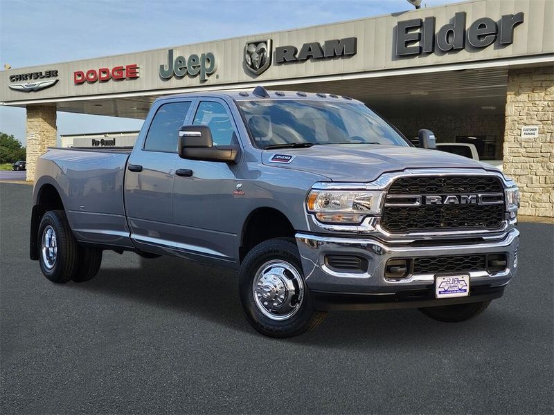 2024 RAM 3500 Tradesman Crew Cab 4x4 8