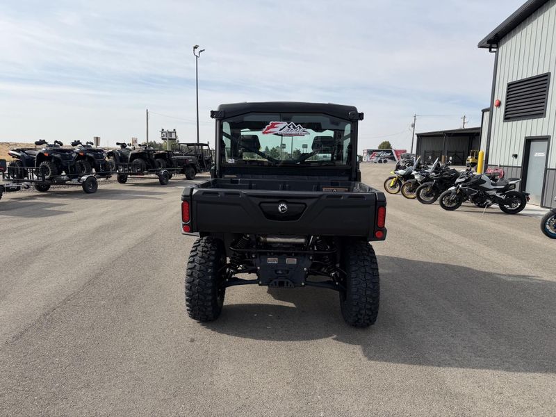 New 2026 Can-Am DEFENDER DPS CAB HD10 