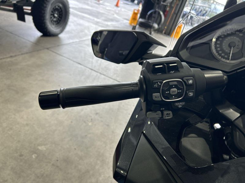 New 2026 Honda GOLDWING TOUR Image 26