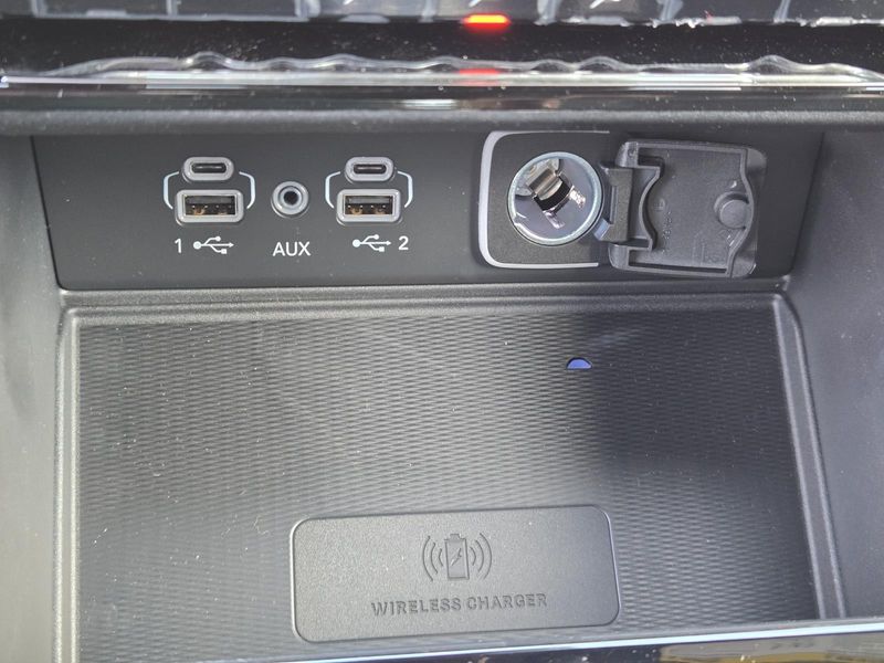New 2026 Jeep Grand Cherokee Laredo X 4x2