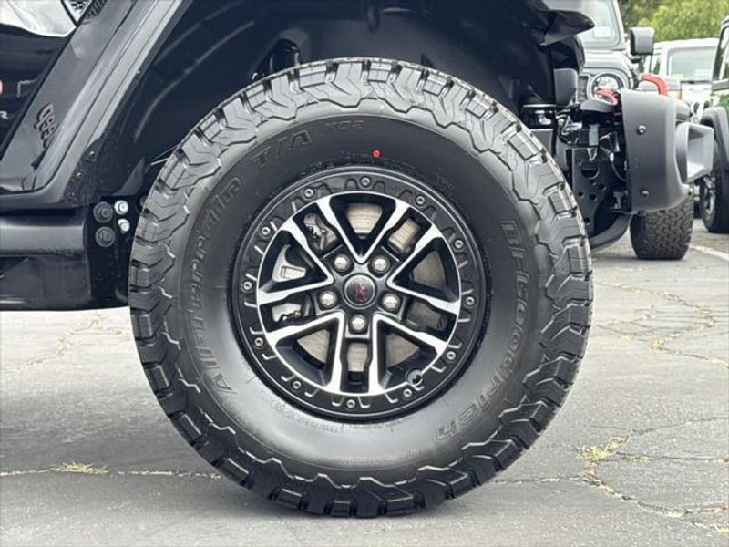 New 2026 Jeep Wrangler 4-door Rubicon X