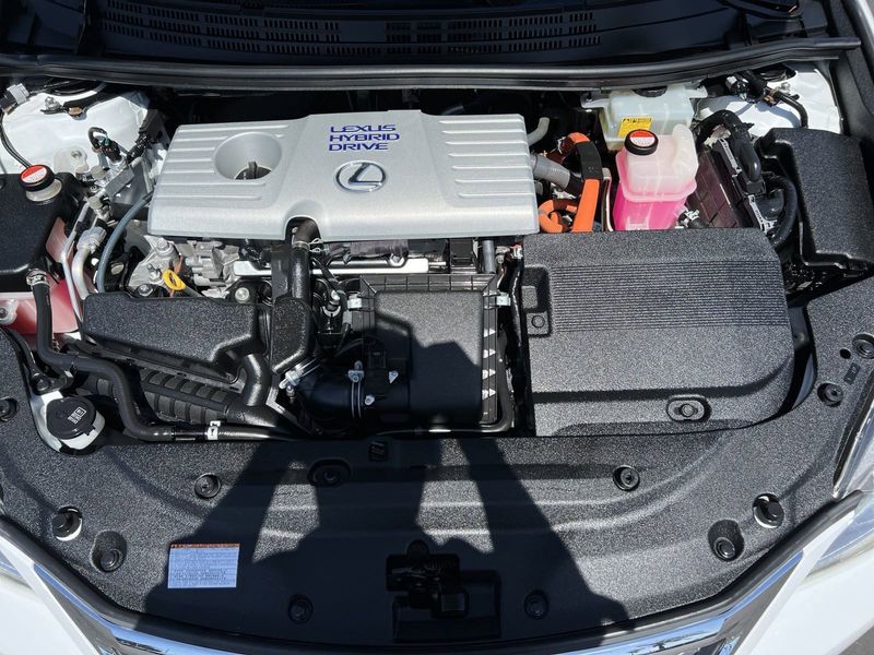 2015 Lexus CT 200h HybridImage 29
