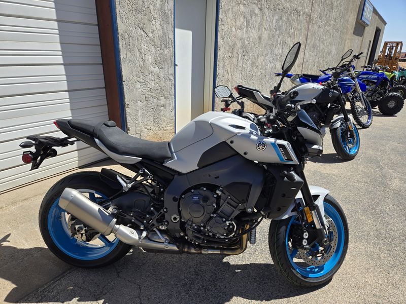 2025 Yamaha MT10 ICE STORM Image 2