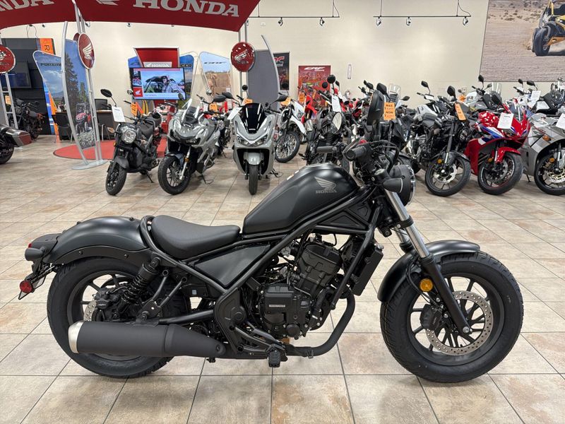 New 2026 Honda REBEL 300 E-CLUTCH Image 10