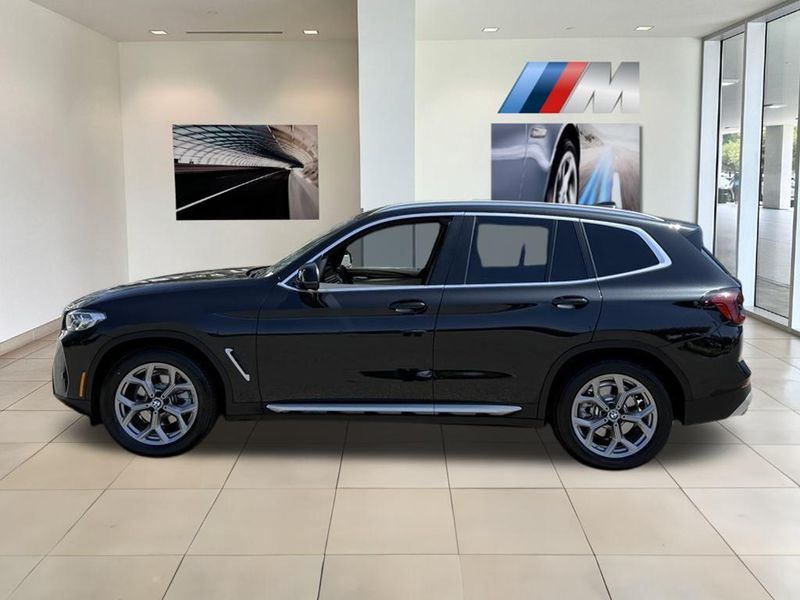 2022 BMW X3 sDrive30iImage 9