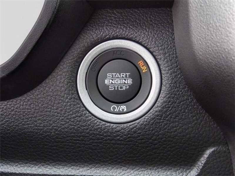 2022 RAM 1500 Big Horn Quad Cab 4x2 6