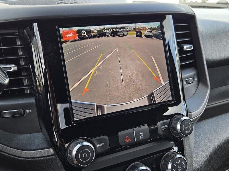2025 RAM 2500 Tradesman Crew Cab 4x4 6