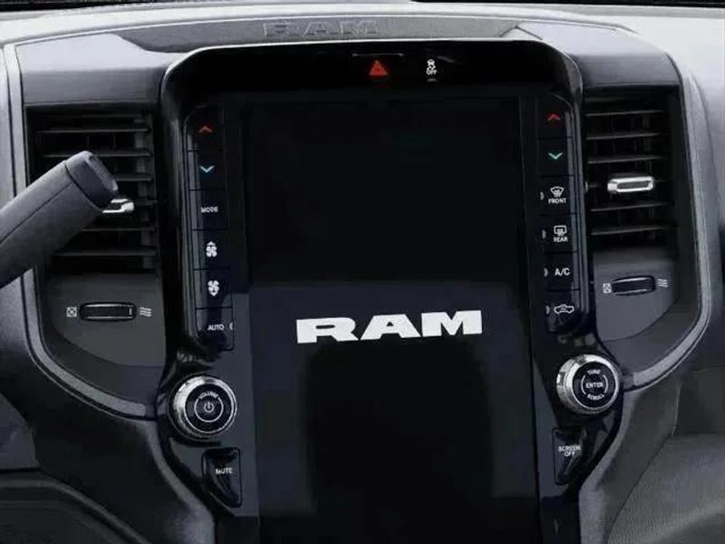 New 2026 RAM 2500 Black Express Crew Cab 4x4 6'4' Box