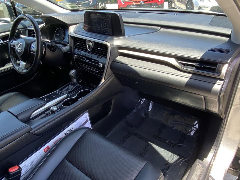 Used 2022 Lexus RX 350Image 9