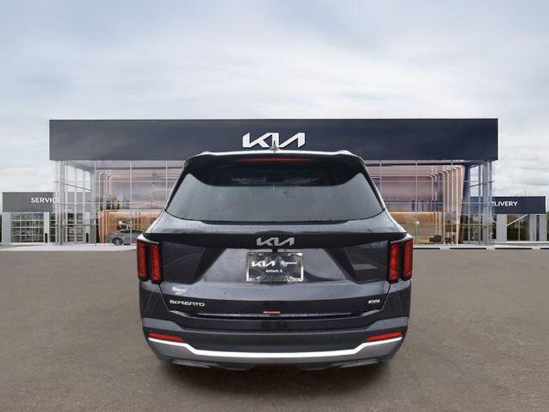 New 2026 Kia Sorento SImage 5