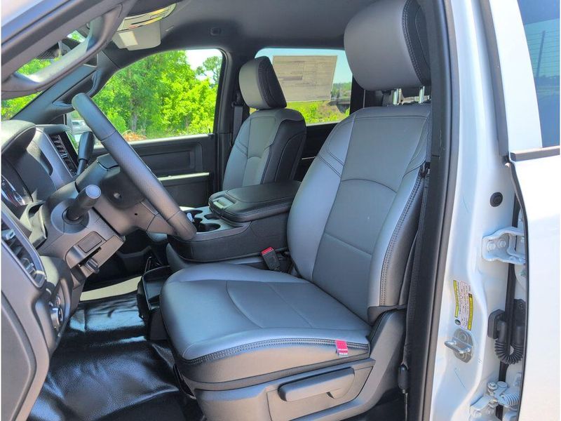 New 2026 RAM 2500 Tradesman Crew Cab 4x4 6