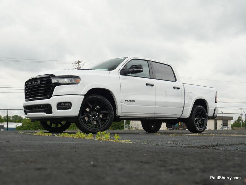 2025 RAM 1500 Laramie Crew Cab 4x4 5