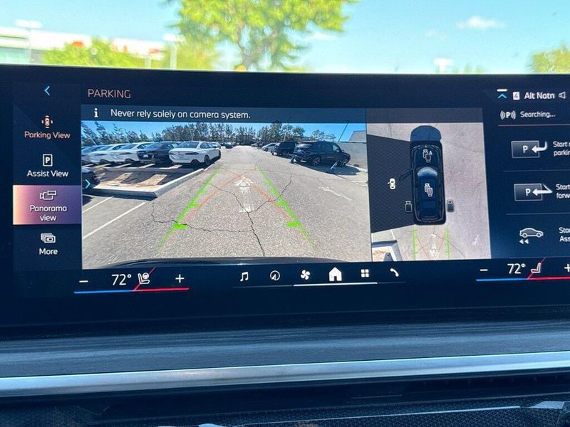 Used 2024 BMW X7 xDrive40iImage 30