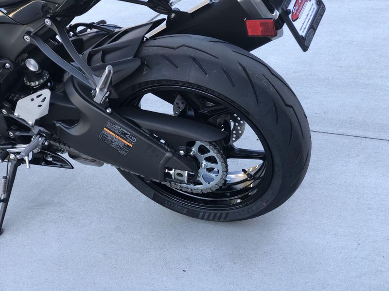 New 2027 Kawasaki NINJA ZX-6R Image 21