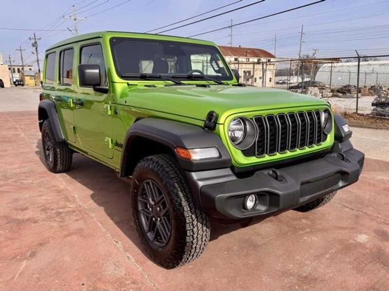 New 2026 Jeep Wrangler 4-door Sport SImage 3